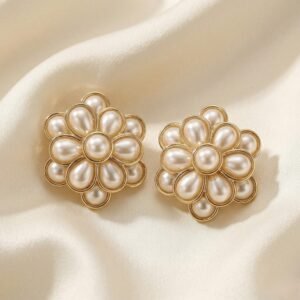 3D Flower Pearl Studs -01