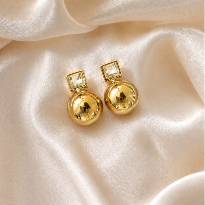 Contemporary Gold Drop Earrings-01