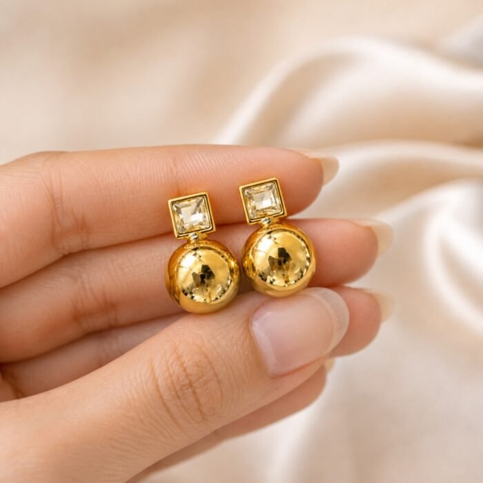 Contemporary Gold Drop Earrings-02