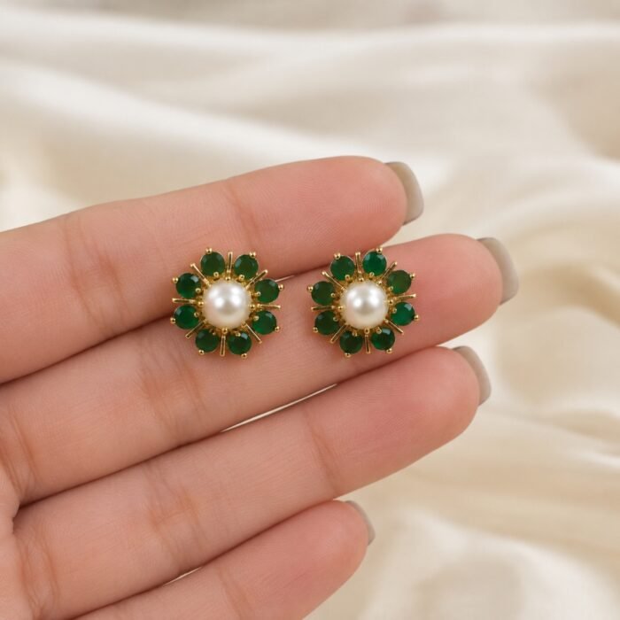 Emerald Pearl Studs-02