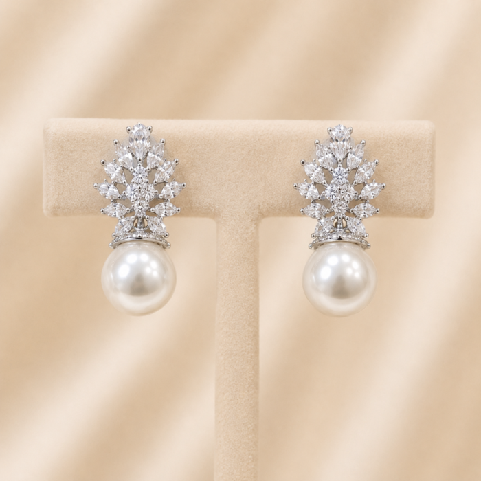 Emerald and white swarovski zirconia studs03